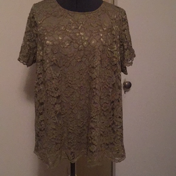 unknown Tops - Beautiful Lace blouse